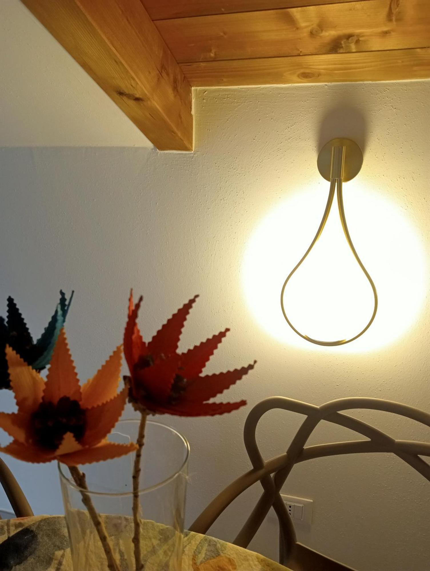 Bebbio Casale Monte Valestra Bed & Breakfast エクステリア 写真