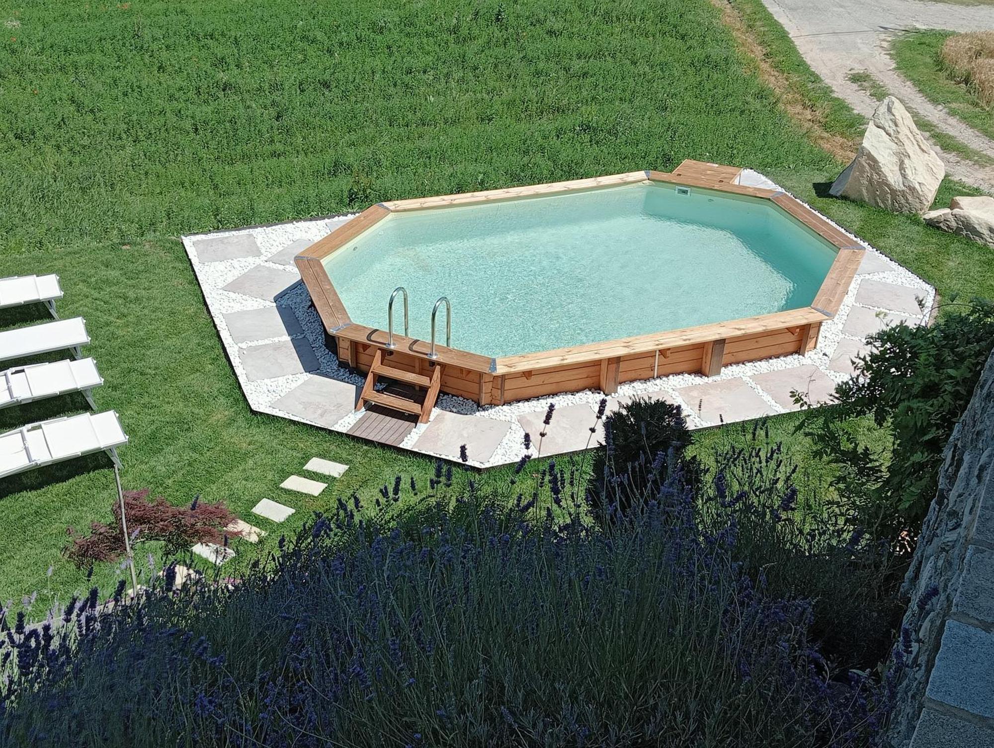 Bebbio Casale Monte Valestra Bed & Breakfast エクステリア 写真